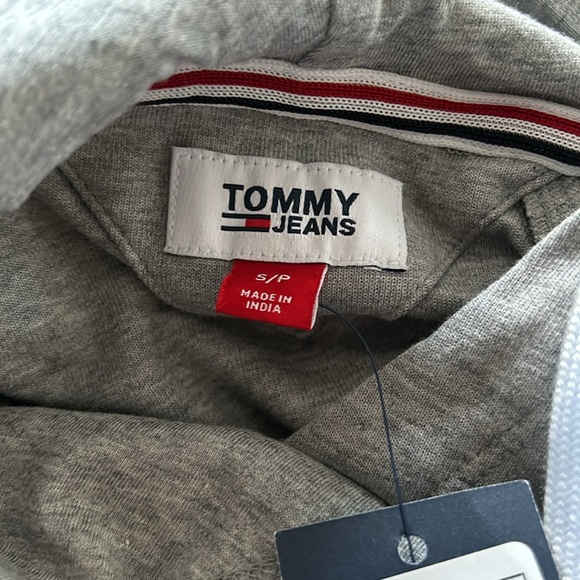 Tommy Jeans-Women Size S- Gray-Sweatshirt Dress w/ Hood-27 in from armpit to hem - Picture 3 of 5